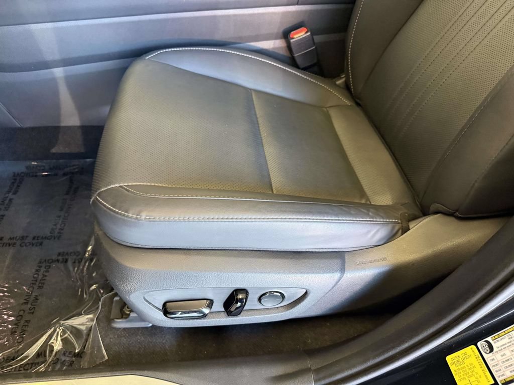Certified 2022 Lexus NX 350 AWD image 3