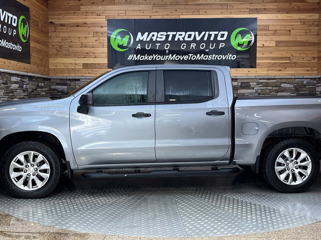 Used 2022 Chevrolet Silverado 1500 Custom AWD/4WD image 9