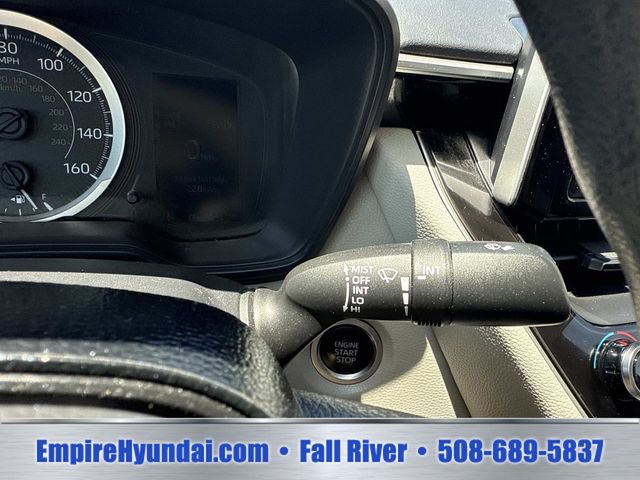 Used 2021 Toyota Corolla LE w/ LE Convenience Package FWD image 30
