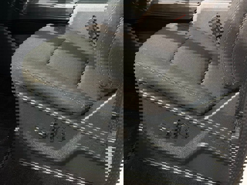 Certified 2023 Ford F150 XLT w/ Equipment Group 302A High image 30