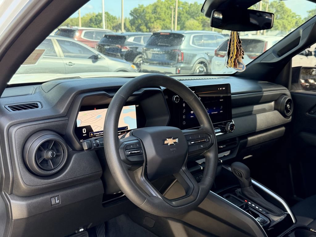 Certified 2025 Chevrolet Colorado W/T w/ WT Custom Package image 19