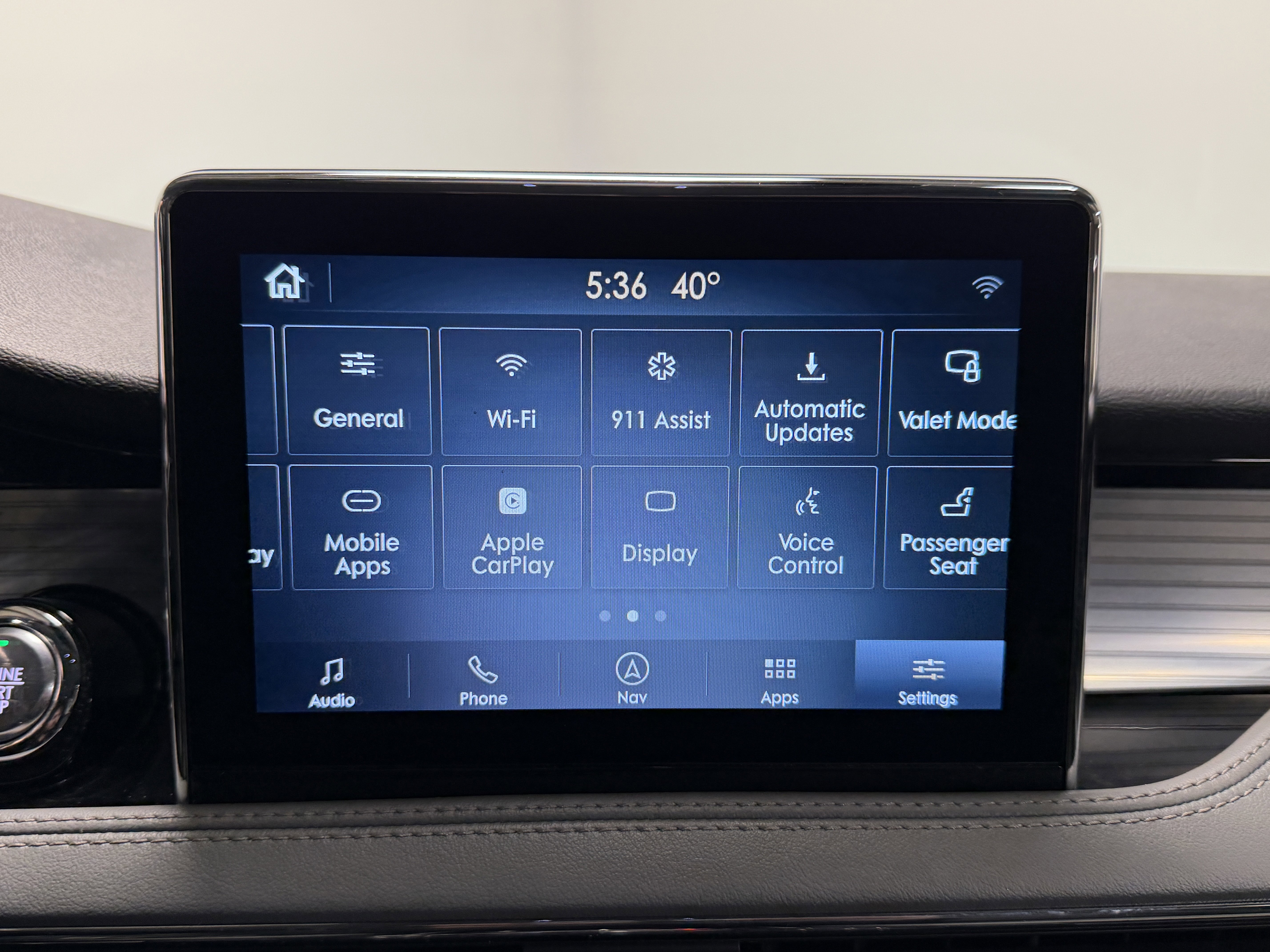 Used 2020 Lincoln Corsair Reserve w/ Equipment Group 201A image 12