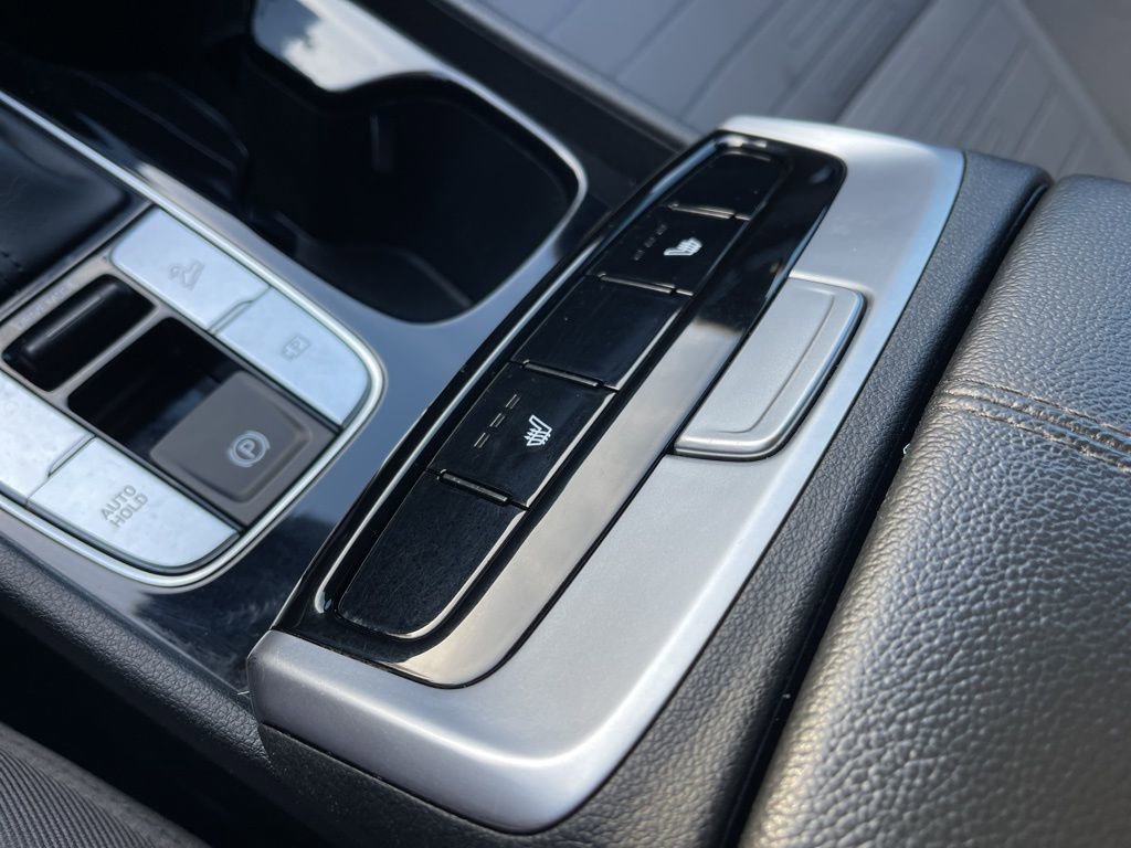 Used 2023 Hyundai Santa Cruz SEL FWD image 14