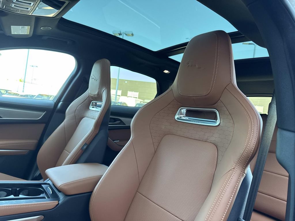 New 2026 Jaguar F-PACE R-Dynamic S AWD/4WD image 20