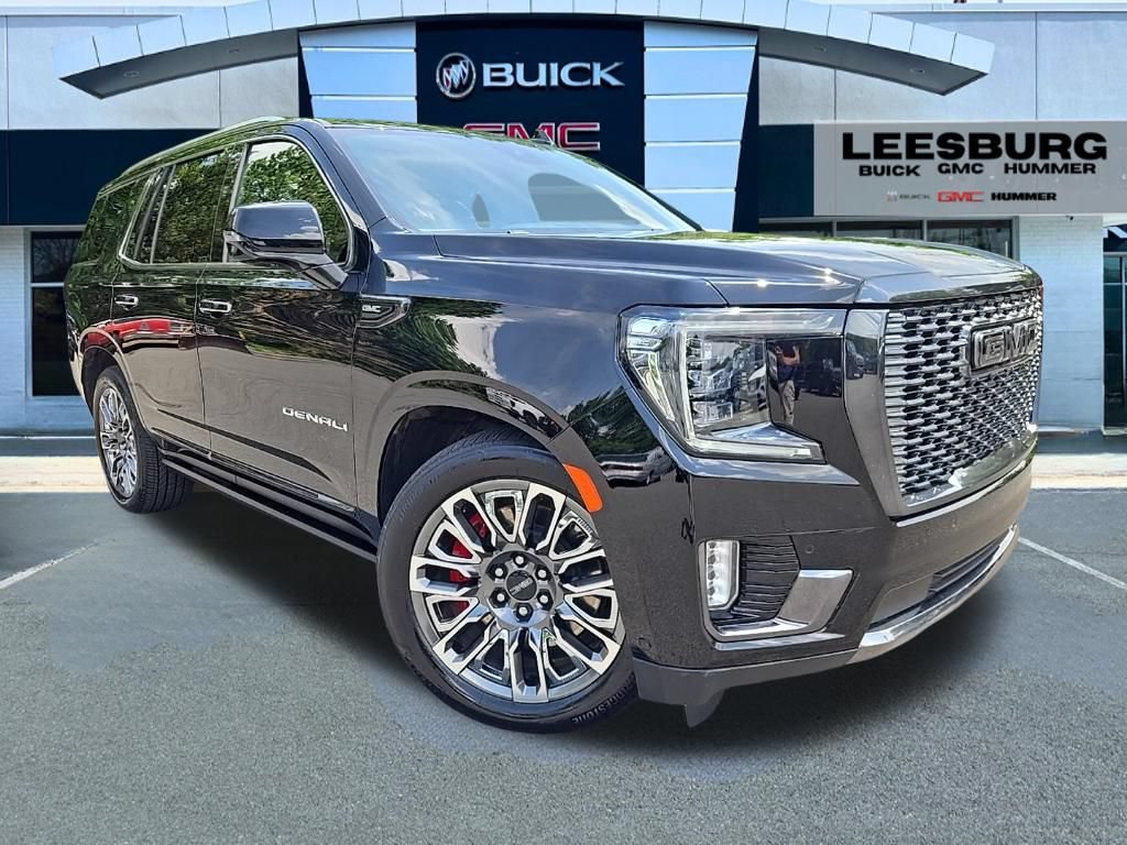 Used 2023 GMC Yukon Denali Ultimate w/ LPO, Floor Liner Package