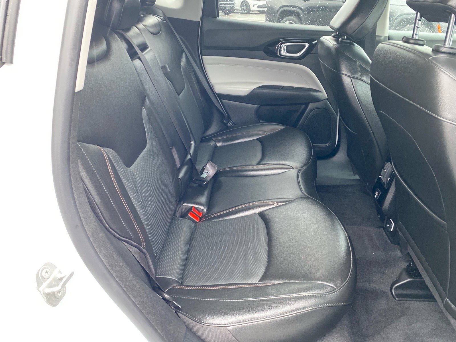 Used 2022 Jeep Compass Limited image 25