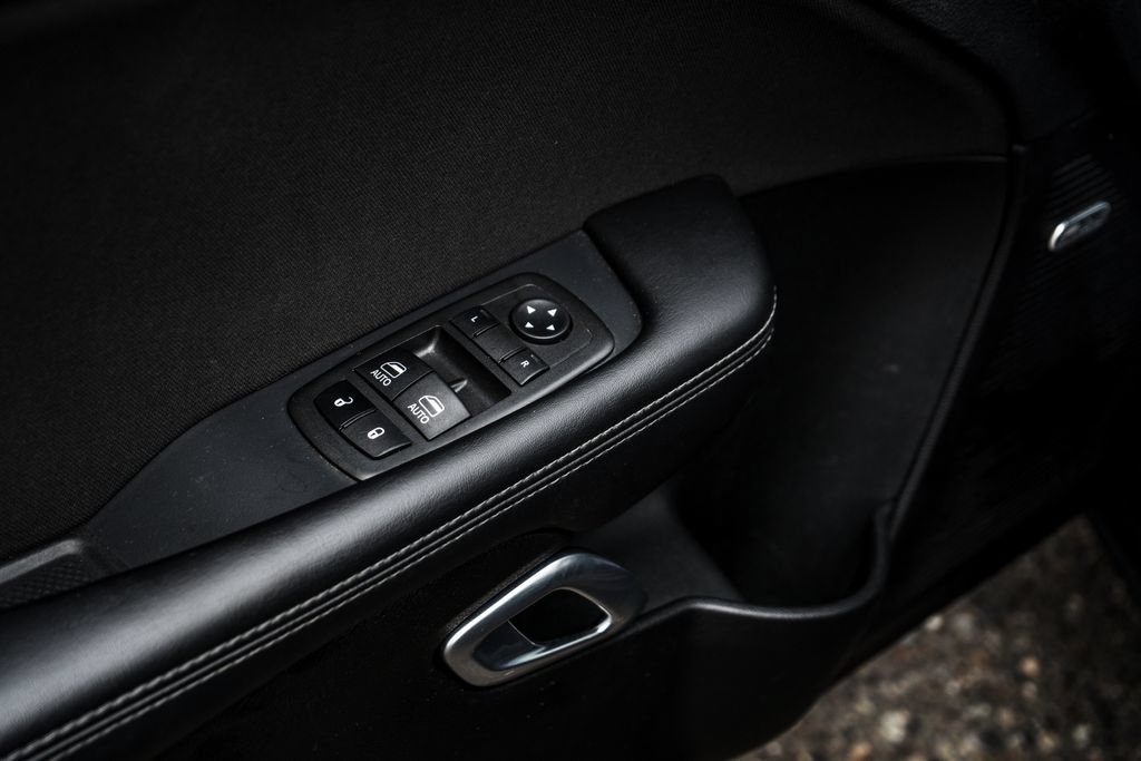 Used 2022 Dodge Challenger R/T Scat Pack RWD image 23