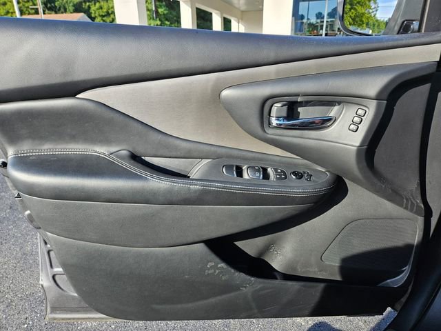 Used 2023 Nissan Murano SL w/ SL Moonroof Package image 31