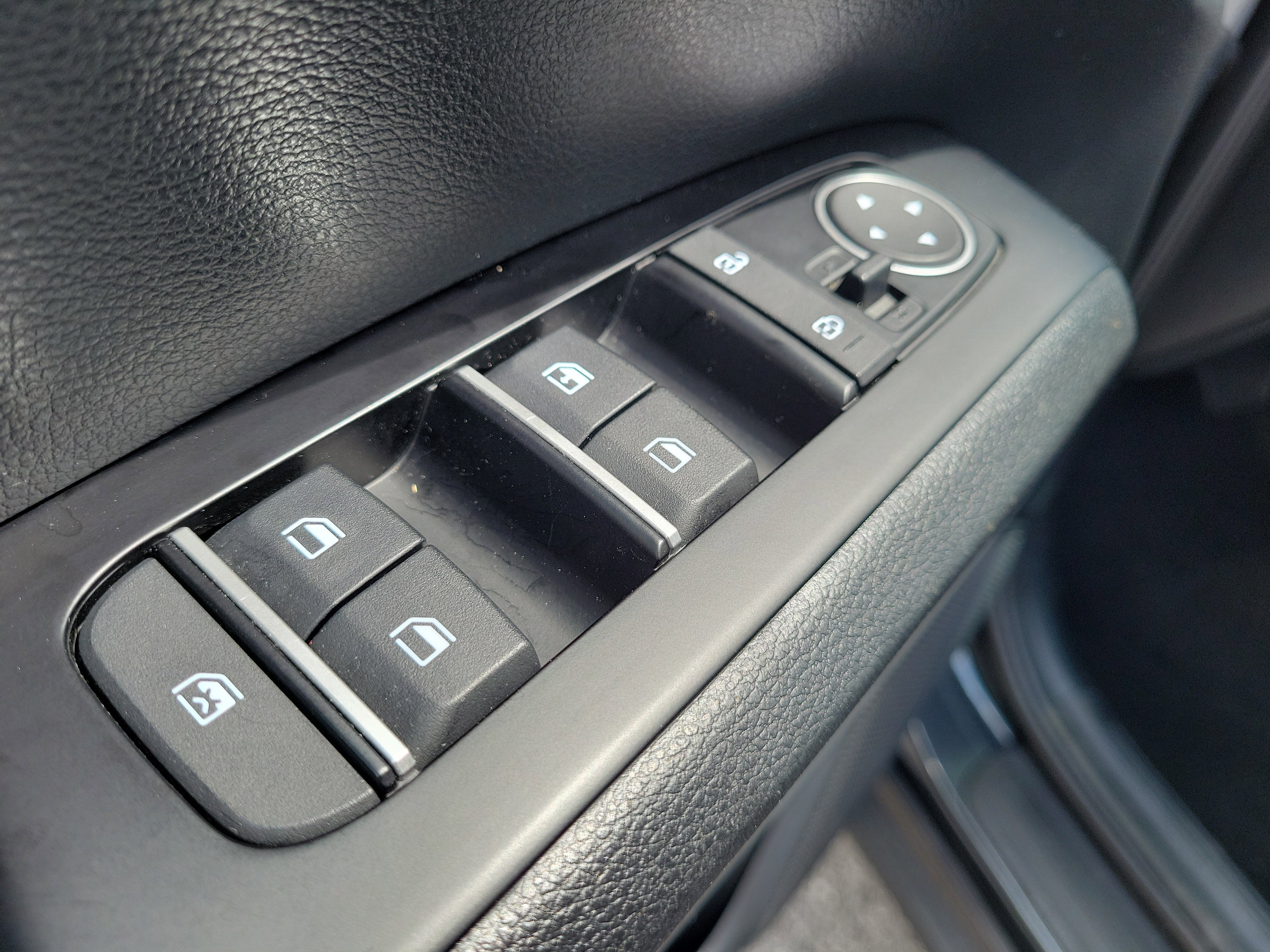 Used 2025 Kia Soul LX w/ LX Technology Package image 11