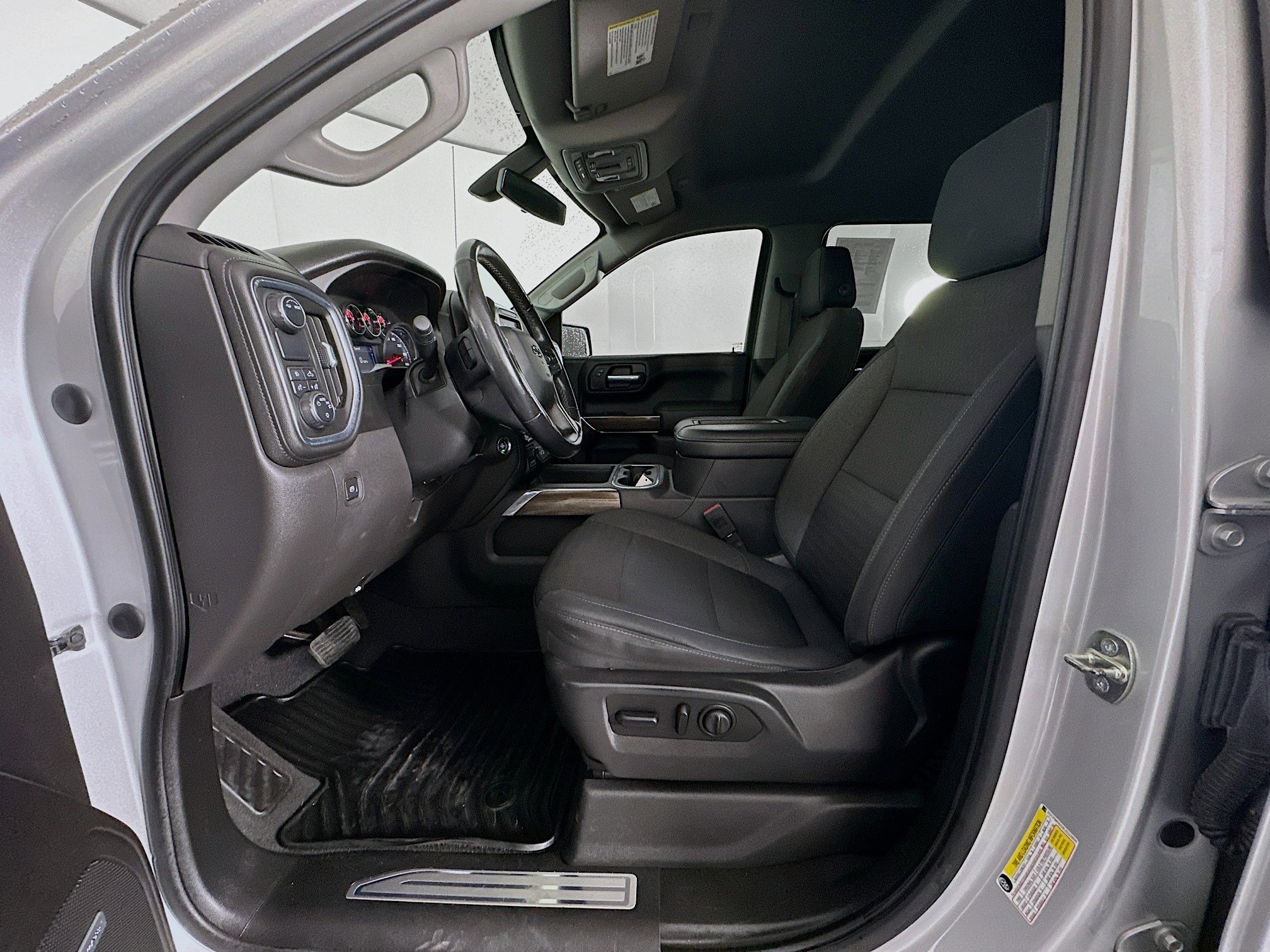 Used 2020 Chevrolet Silverado 1500 RST w/ Texas Edition image 13