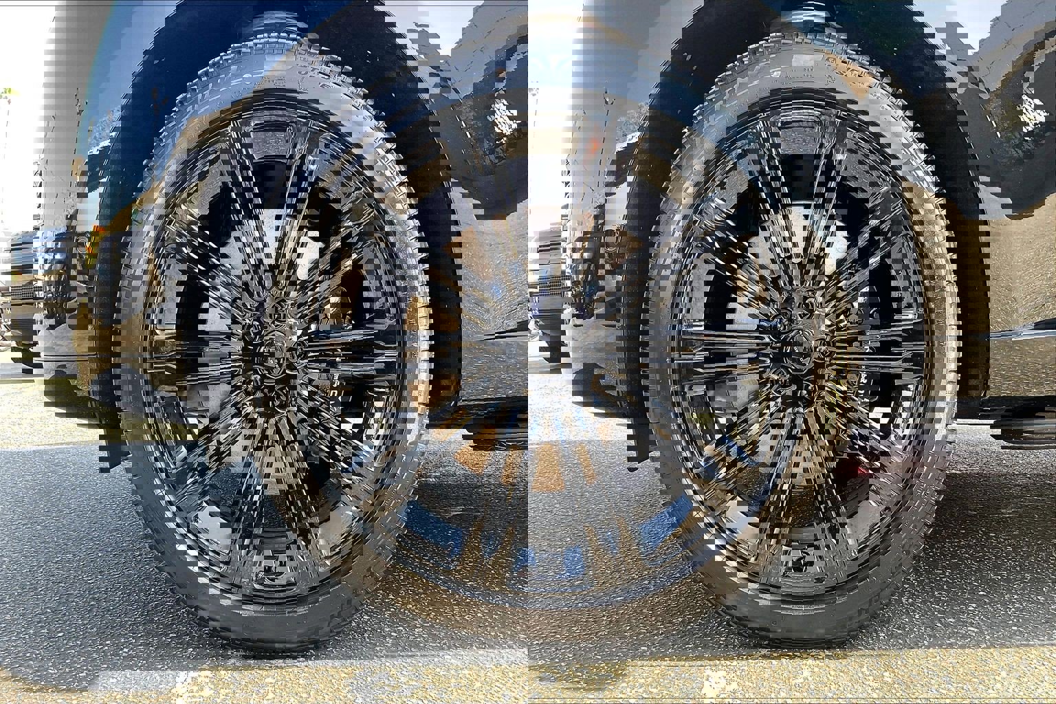 New 2026 Land Rover Range Rover SE image 18