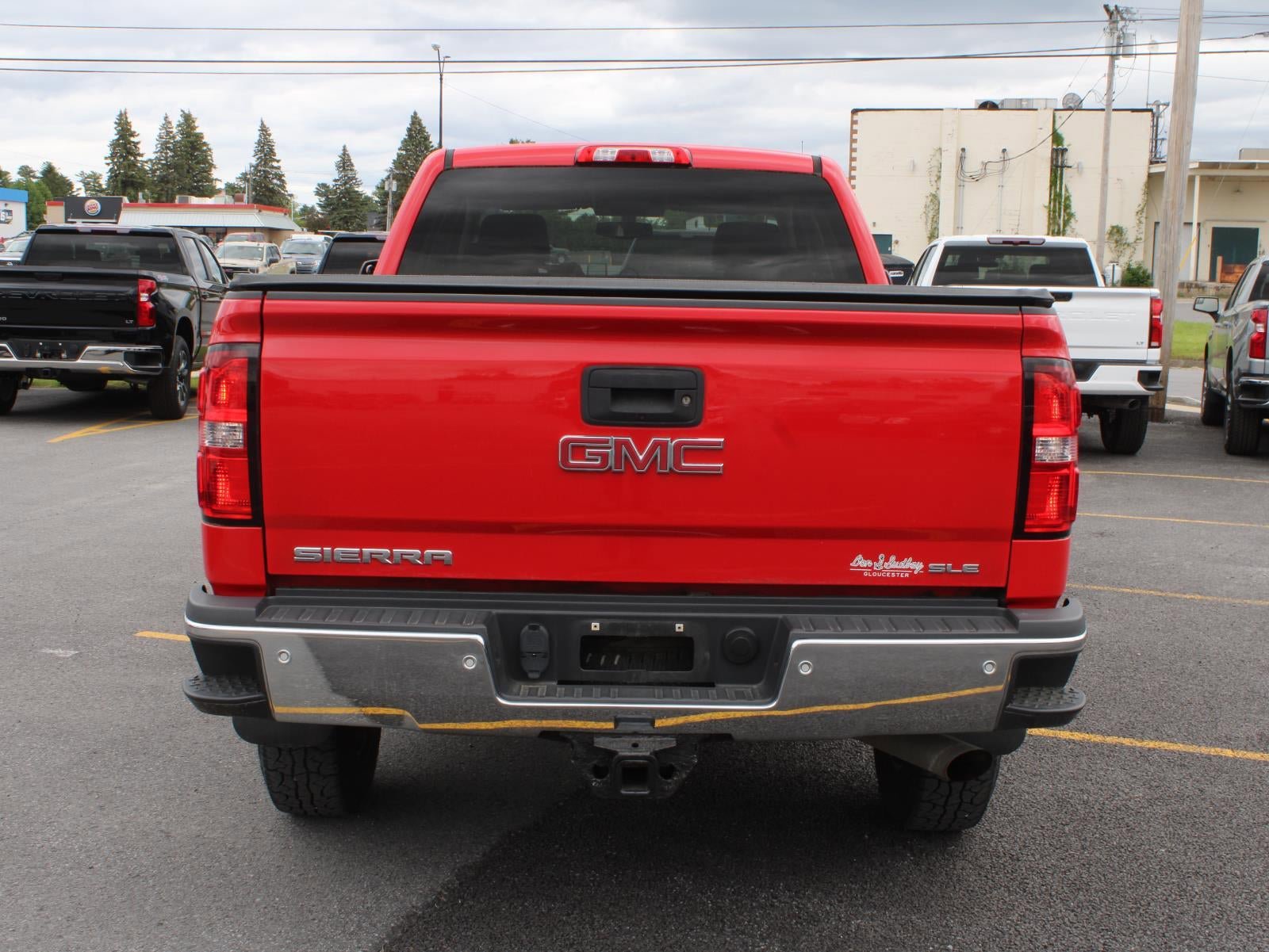 Used 2017 GMC Sierra 2500 SLE w/ SLE Convenience Package AWD/4WD image 6