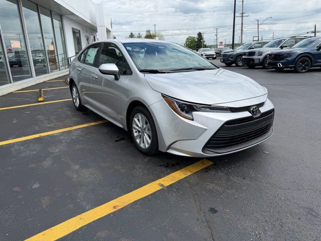 New 2026 Toyota Corolla LE FWD image 6