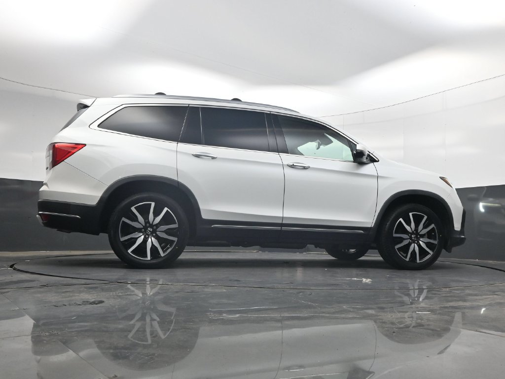 Used 2020 Honda Pilot Touring image 32