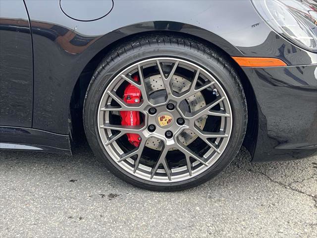 Used 2020 Porsche 911 Carrera 4S image 8