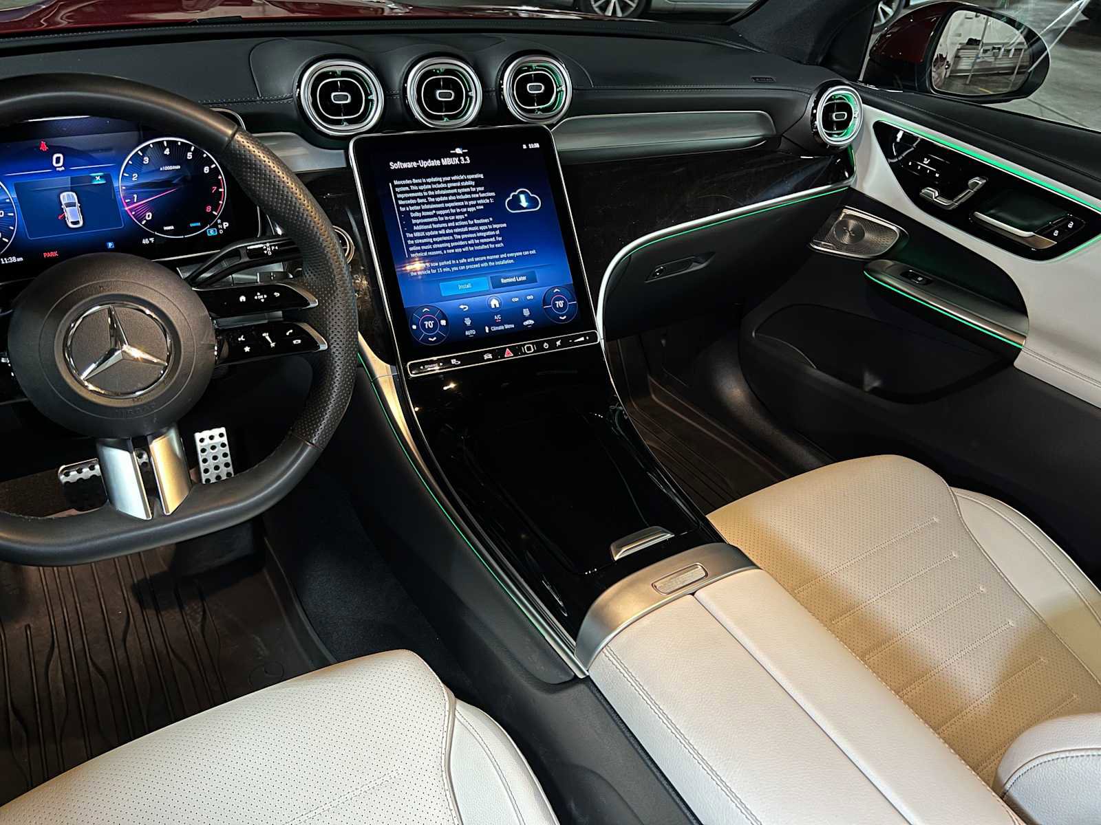 Certified 2025 Mercedes-Benz GLC 300 4MATIC image 41