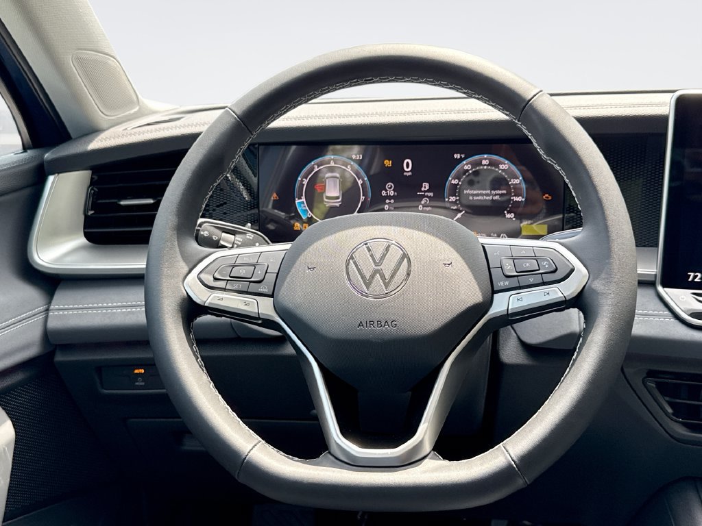 New 2026 Volkswagen Tiguan SE AWD/4WD image 11
