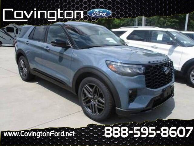 New 2025 Ford Explorer ST-Line w/ Premium Package