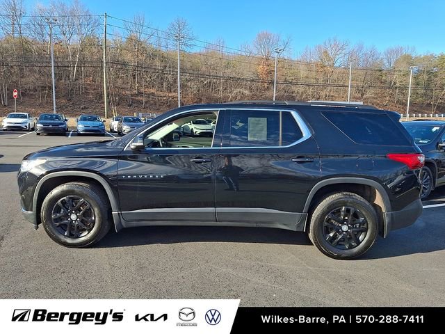 Used 2020 Chevrolet Traverse LT w/ LPO, Floor Liner Package image 9