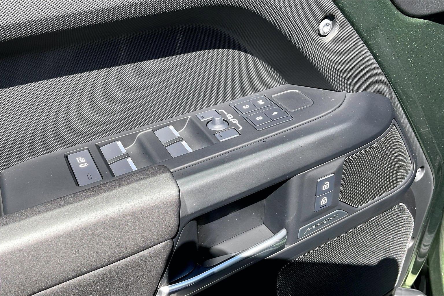 New 2026 Land Rover Defender 130 S AWD/4WD image 22
