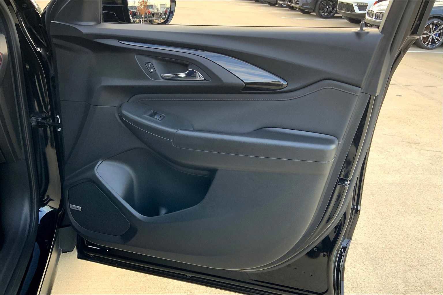 Used 2021 Chevrolet TrailBlazer RS w/ Technology Package image 26
