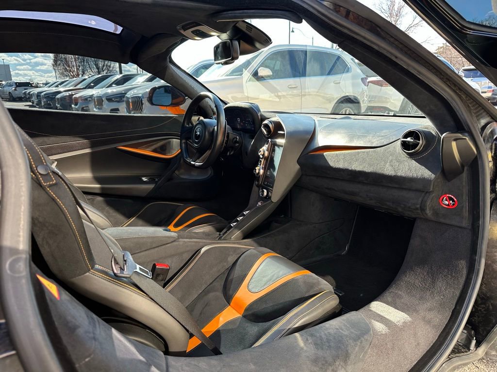 Used 2019 McLaren 720S Performance image 27