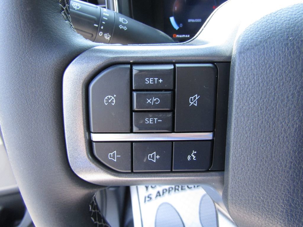 New 2026 Ford F350 Lariat w/ FX4 Off-Road Package image 19