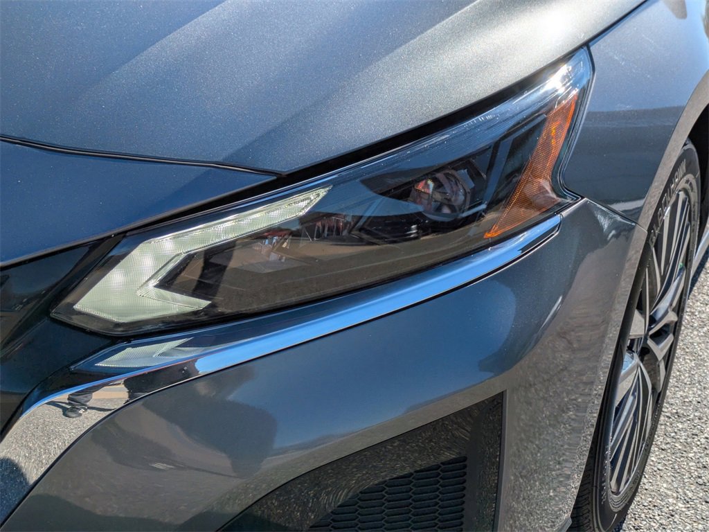 Used 2023 Nissan Altima 2.5 SV image 9