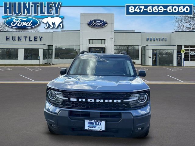Used 2025 Ford Bronco Sport Outer Banks w/ Outer Banks Tech Package+ AWD/4WD image 3