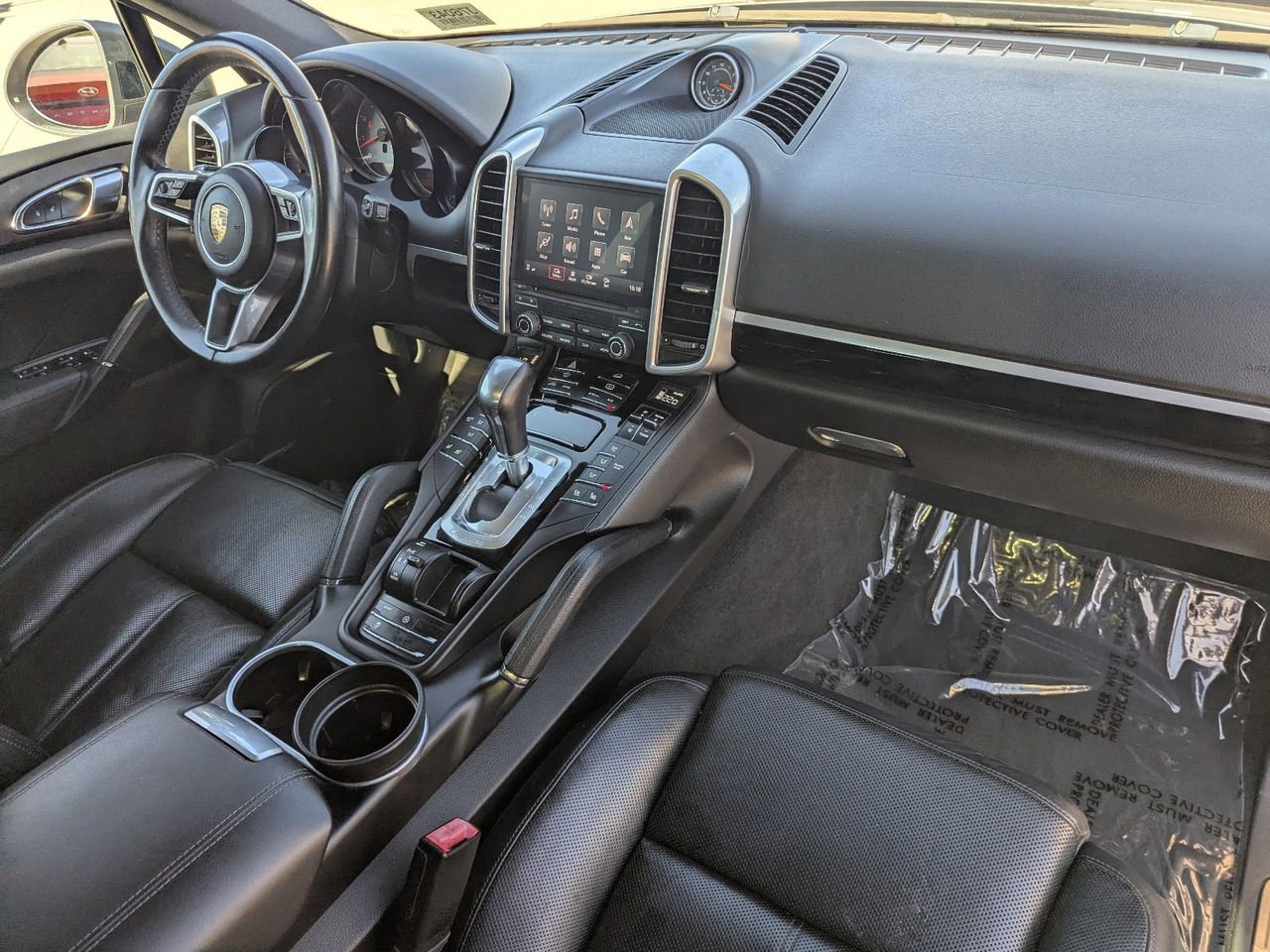 Used 2017 Porsche Cayenne S w/ Premium Package AWD/4WD image 10