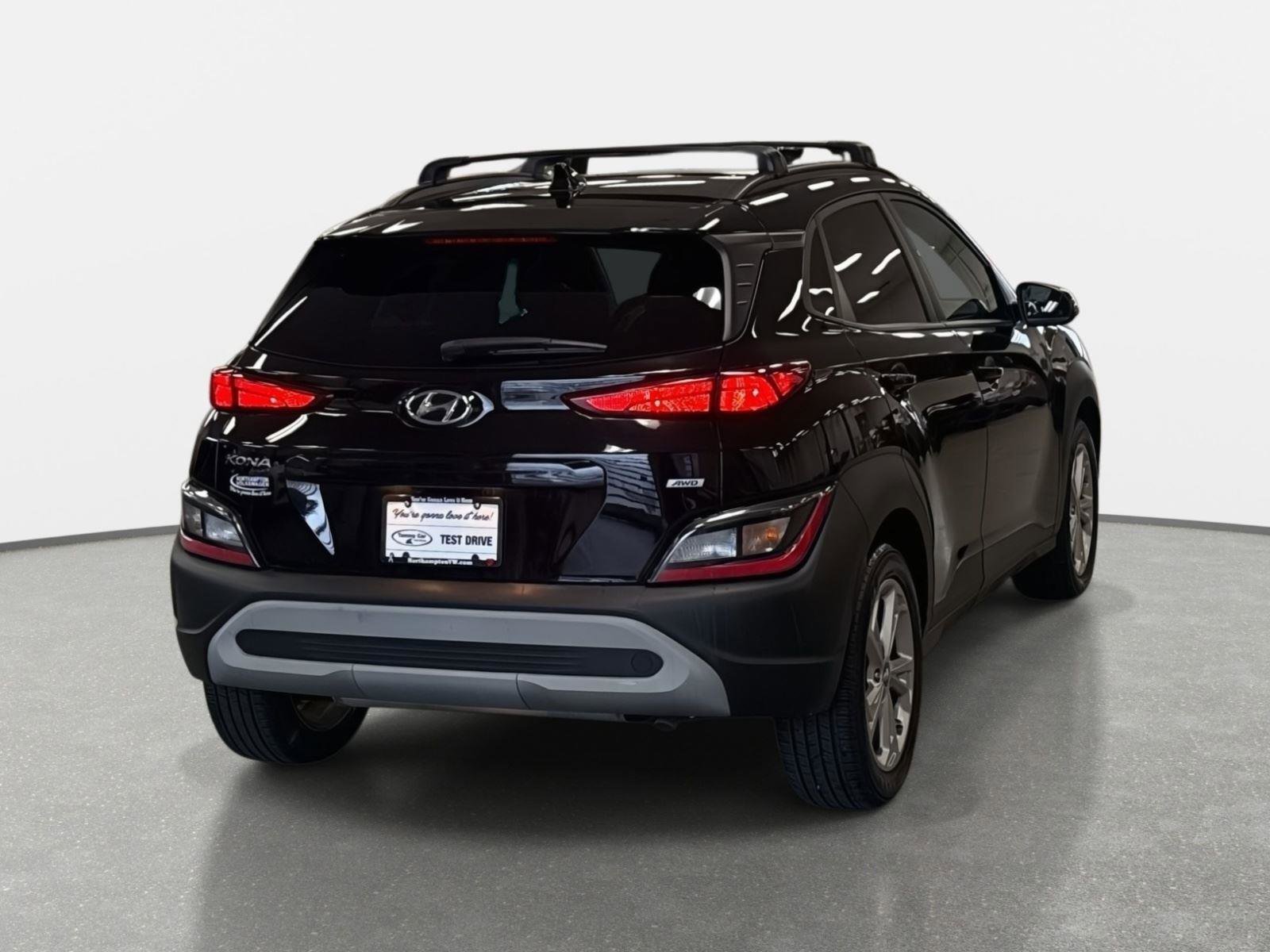 Used 2022 Hyundai Kona SEL image 5