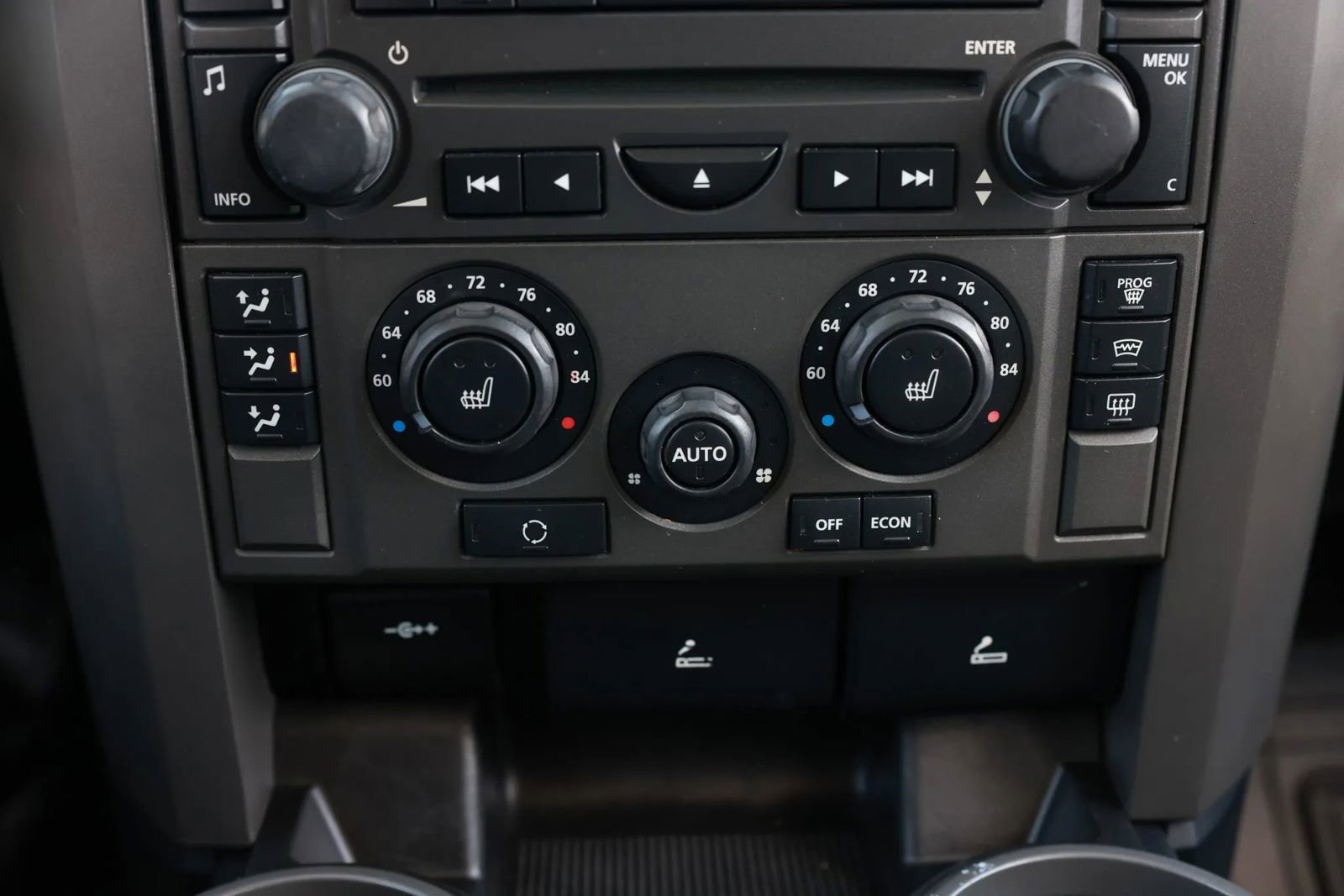 Used 2005 Land Rover LR3 SE AWD/4WD image 29