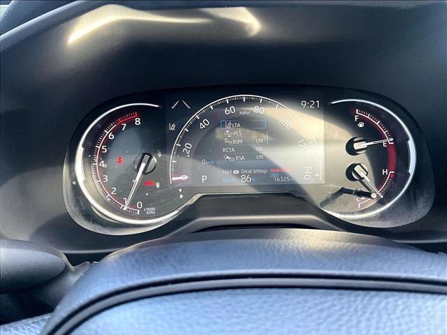 Used 2024 Toyota RAV4 XLE w/ Convenience Package FWD image 22