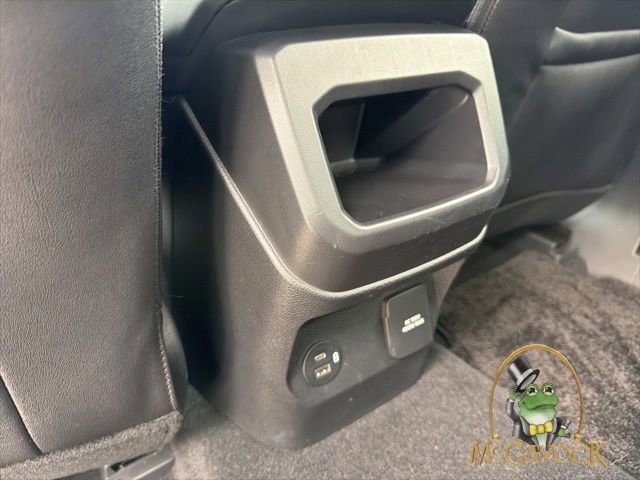 Used 2025 Ford Ranger Lariat w/ Black Appearance Package AWD/4WD image 17