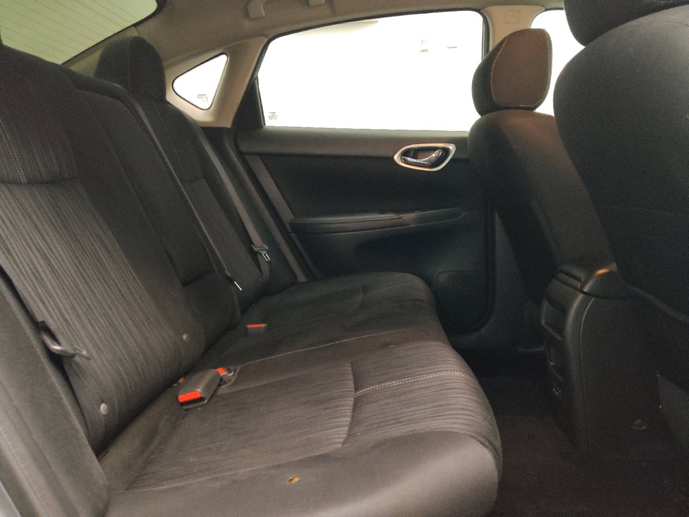 Used 2018 Nissan Sentra SV FWD image 19