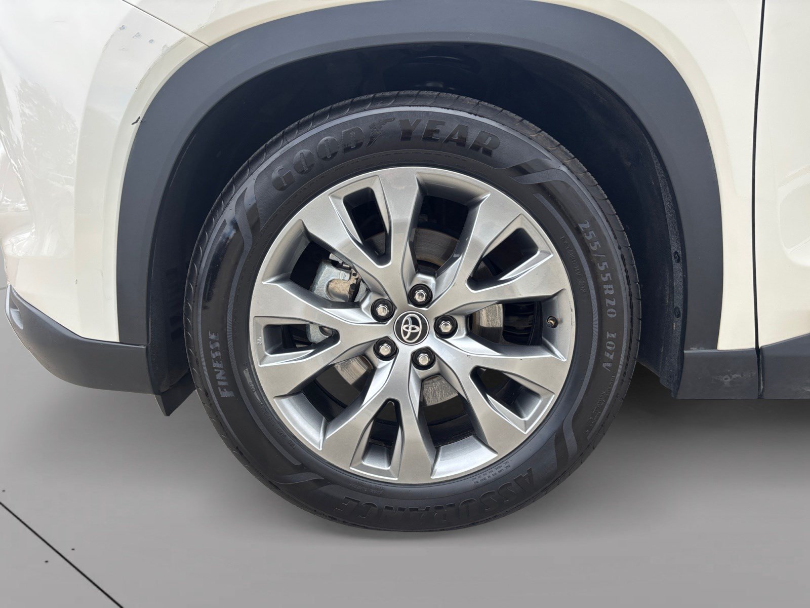 Used 2024 Toyota Grand Highlander AWD Hybrid image 9