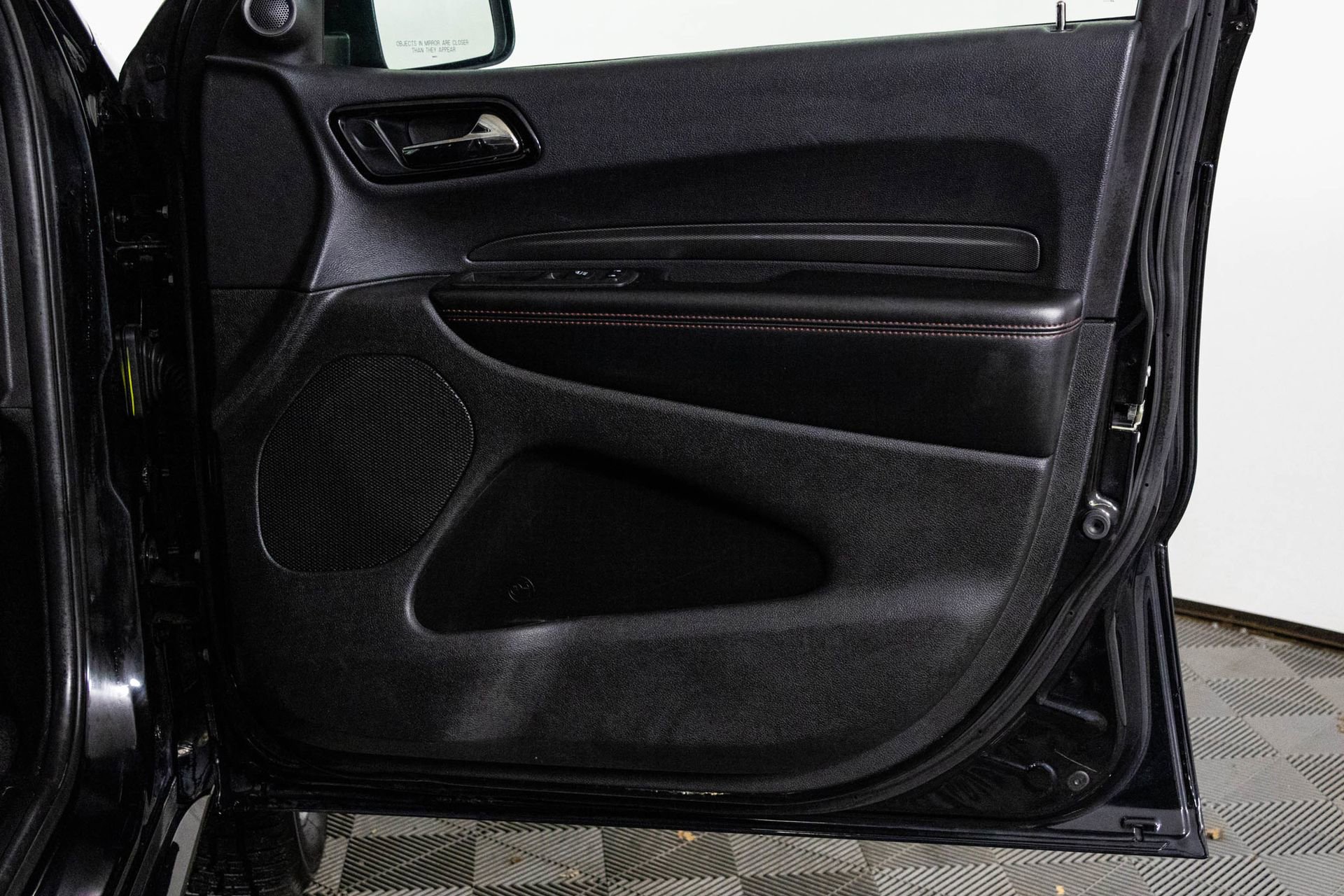 Used 2023 Dodge Durango GT image 39