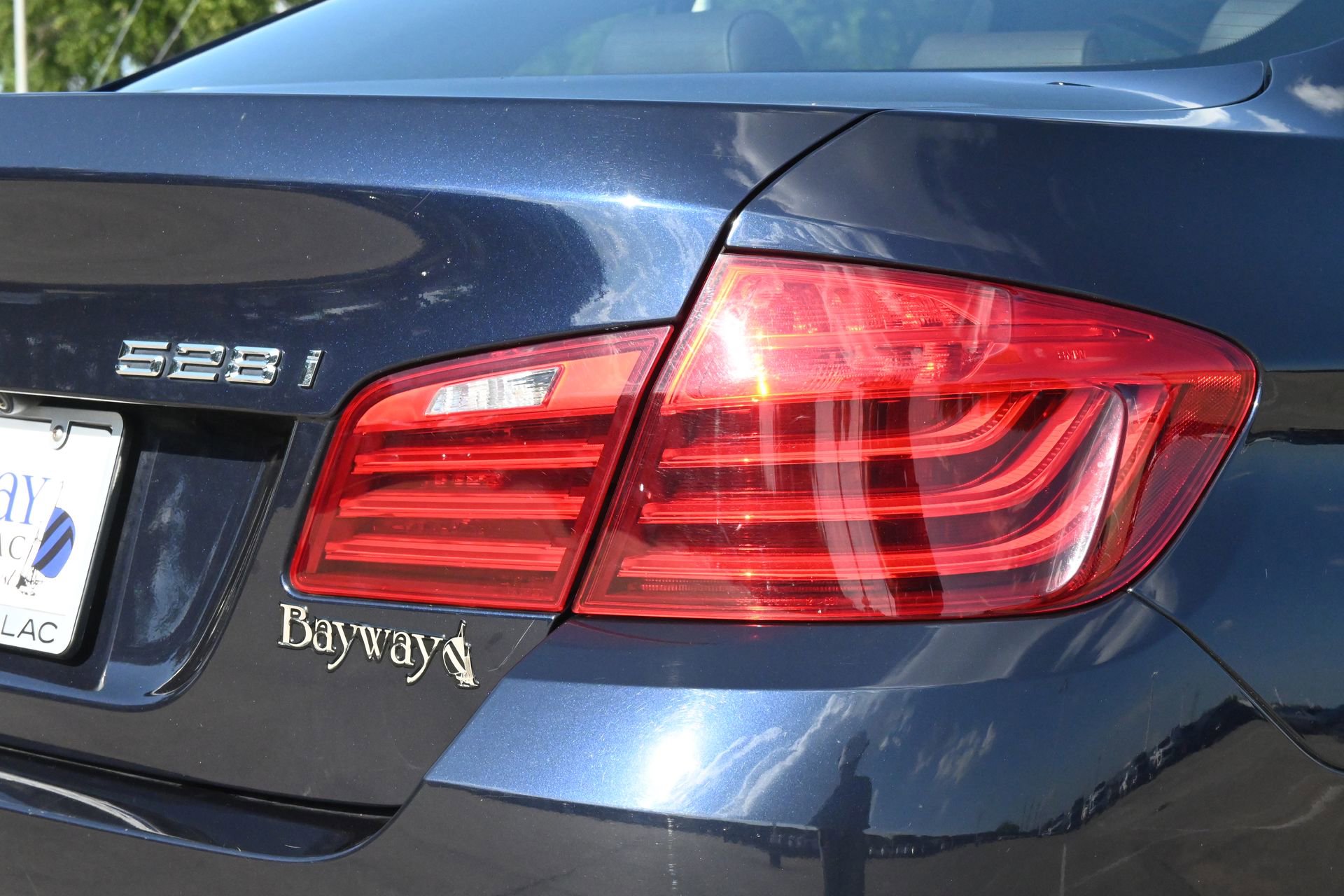 Used 2016 BMW 528i xDrive Sedan AWD/4WD image 23