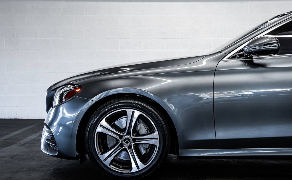 Used 2020 Mercedes-Benz E 350 Sedan image 12