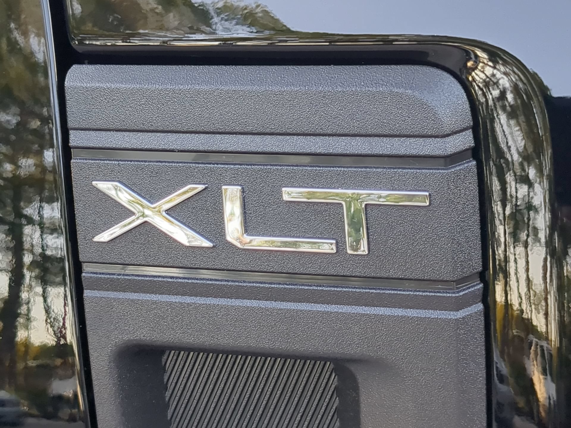 New 2026 Ford Maverick XLT w/ XLT Luxury Package FWD image 50
