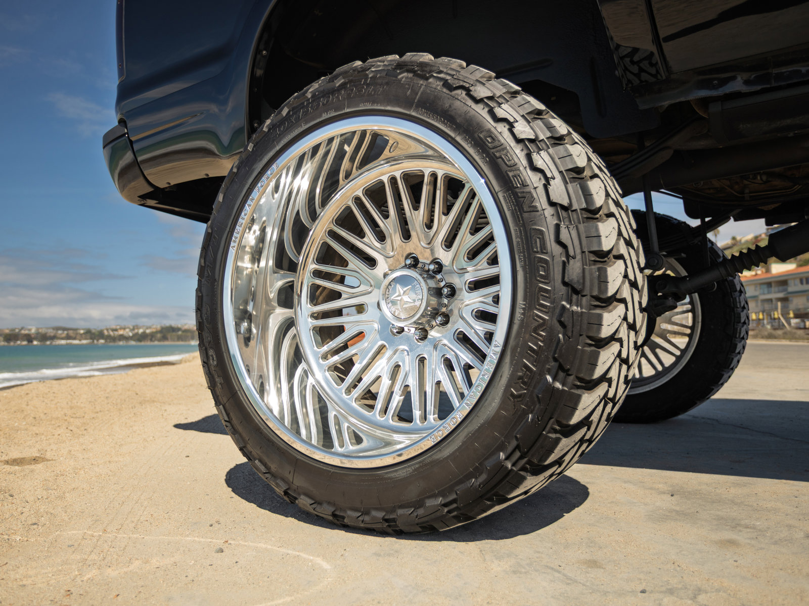 Used 2005 Ford Excursion Eddie Bauer AWD/4WD image 36