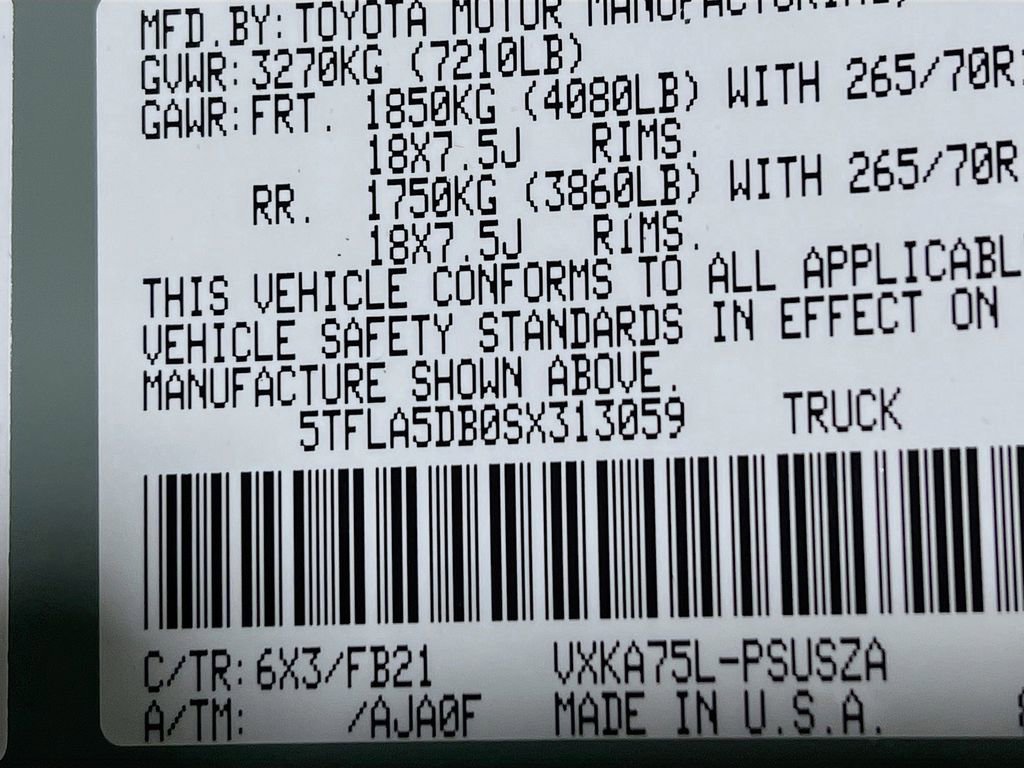 Used 2025 Toyota Tundra SR5 w/ TRD Off-Road Package AWD/4WD image 24