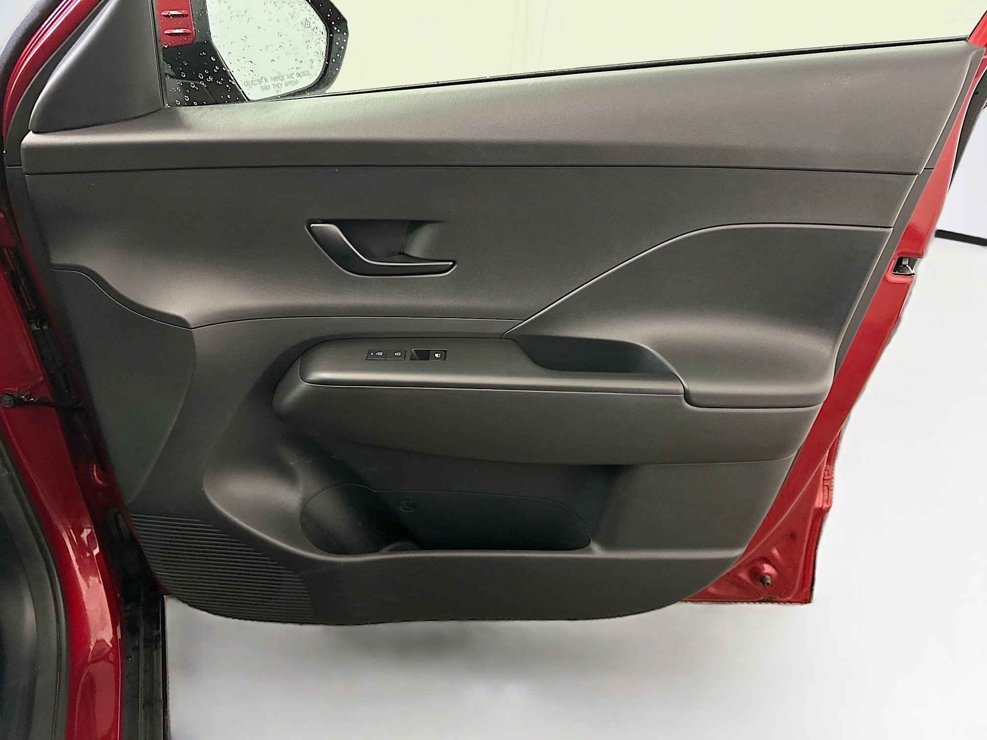 Used 2025 Hyundai Kona SEL image 32