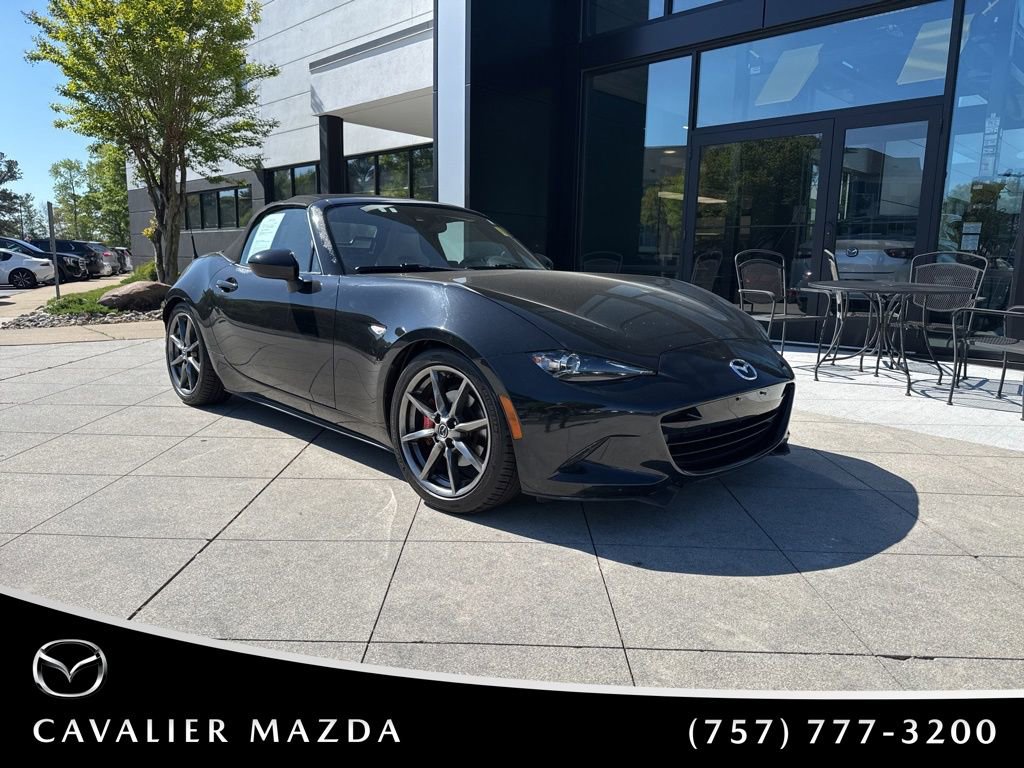 Used 2016 MAZDA MX-5 Miata Grand Touring image 1