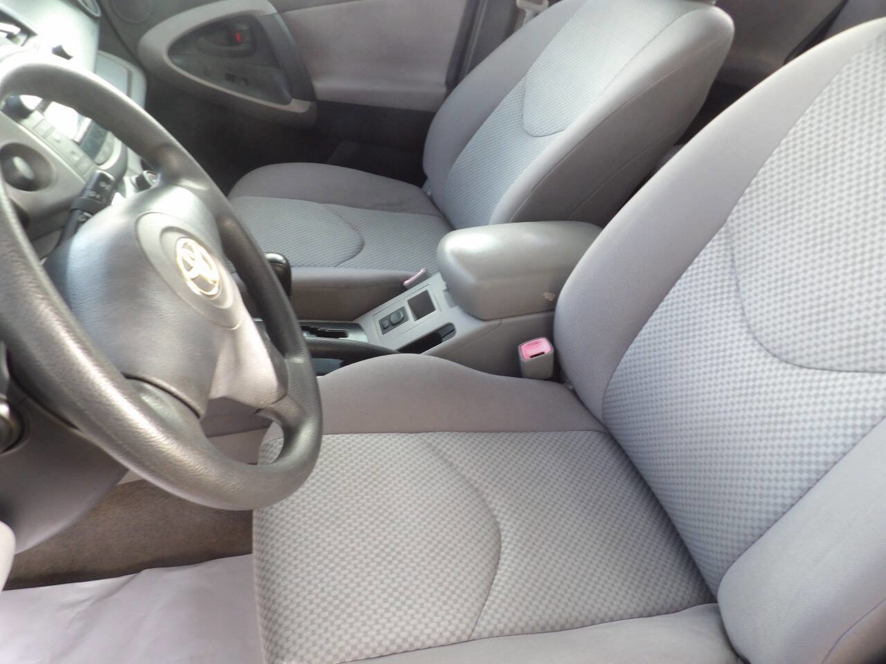 Used 2006 Toyota RAV4 2WD image 19