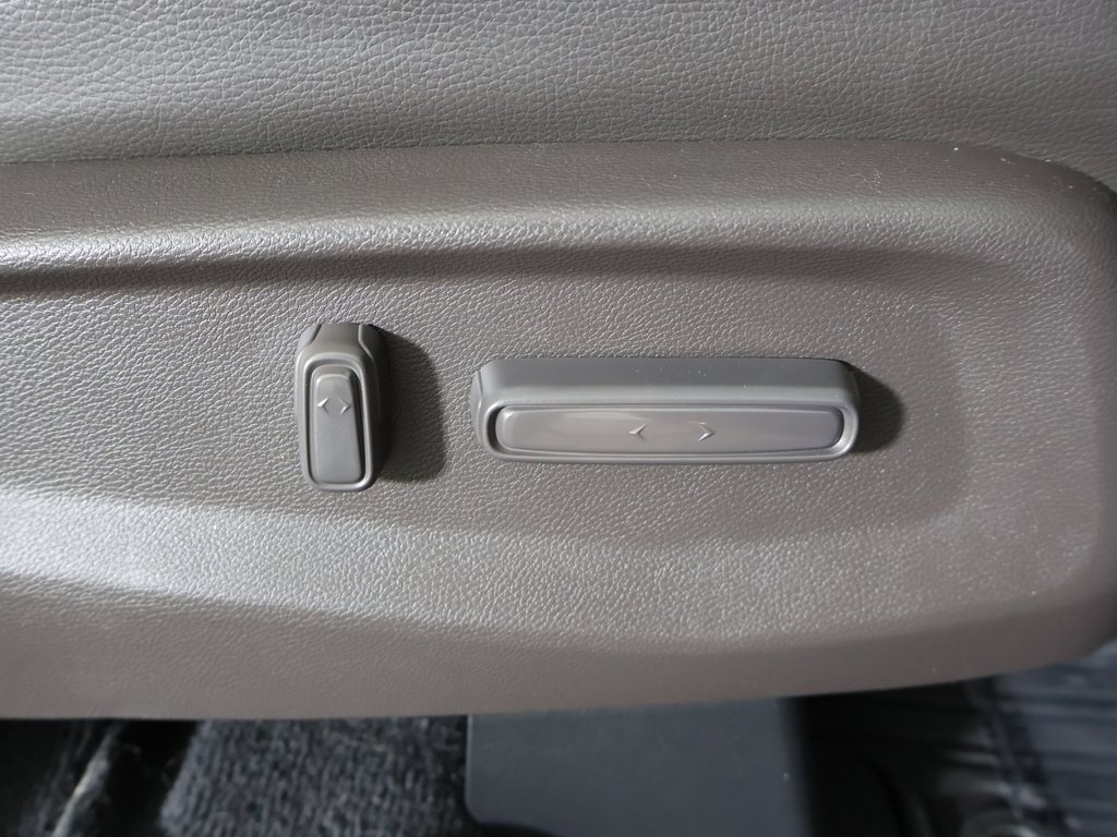 Used 2018 Honda Odyssey Elite image 39