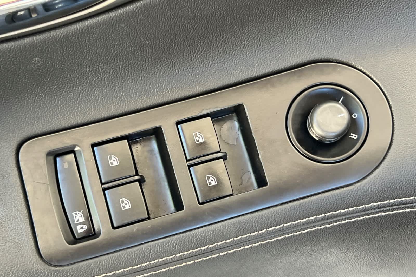 Used 2013 Buick LaCrosse Leather FWD image 13