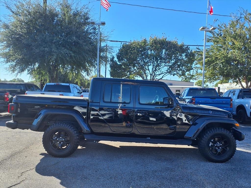 Used 2024 Jeep Gladiator Sport image 21