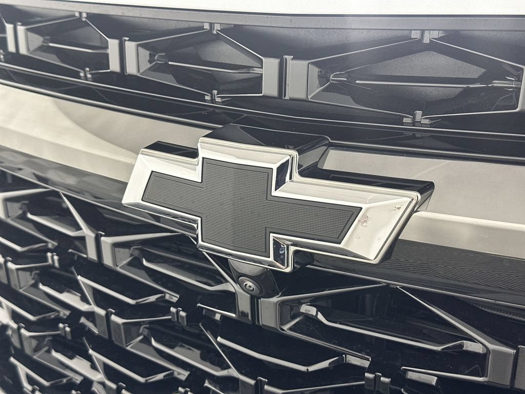 New 2027 Chevrolet Traverse Z71 w/ Enhanced Driving Package AWD/4WD image 32