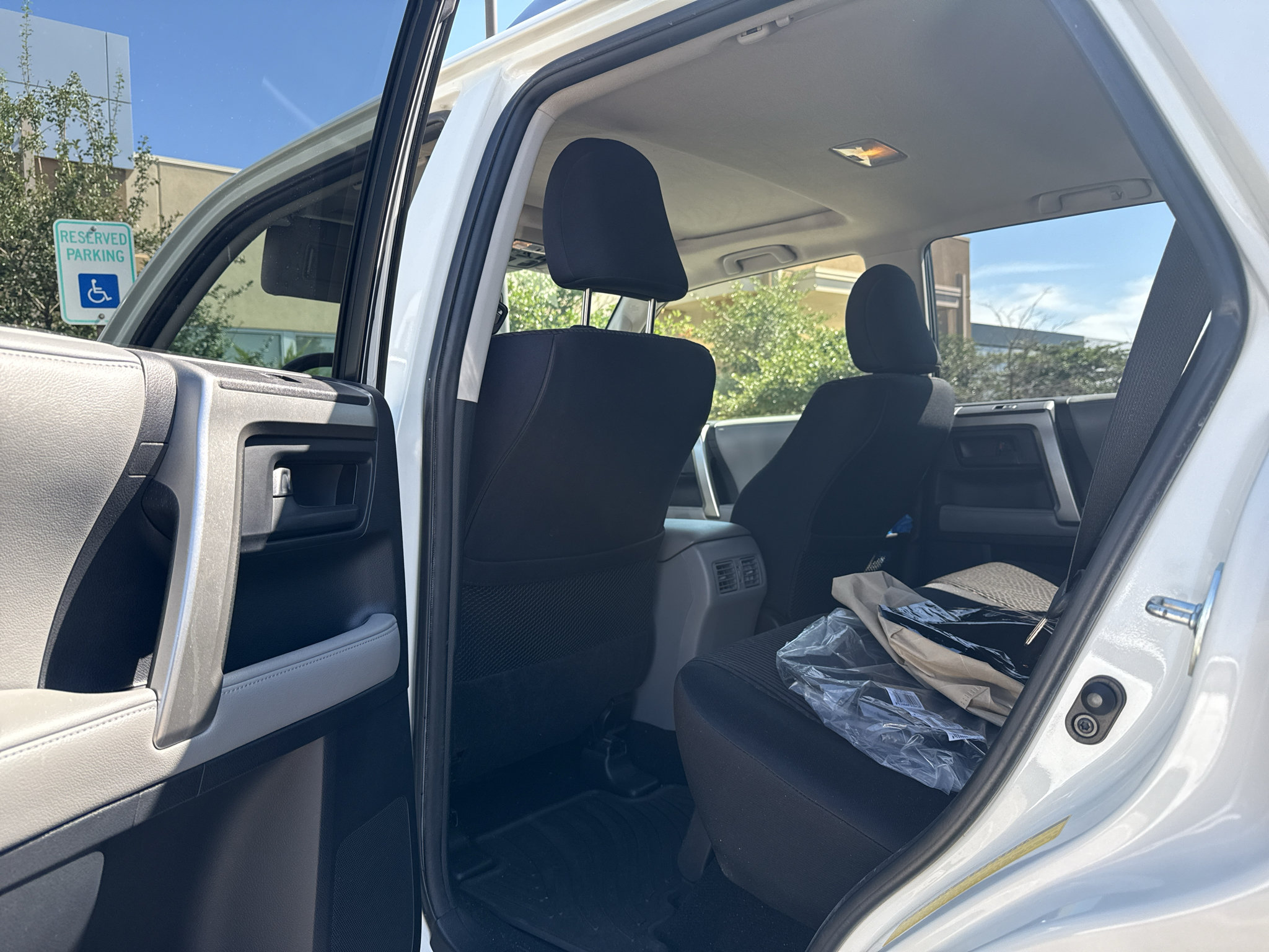 Used 2013 Toyota 4Runner SR5 w/ Convenience Pkg AWD/4WD image 10